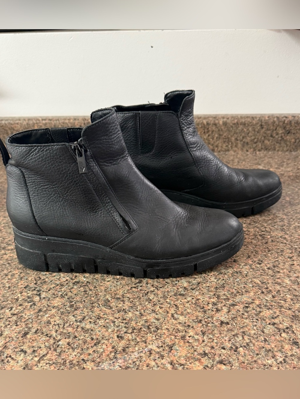 Vionic Uptown Sur Platform Wedge Bootie, 9.5 Wide